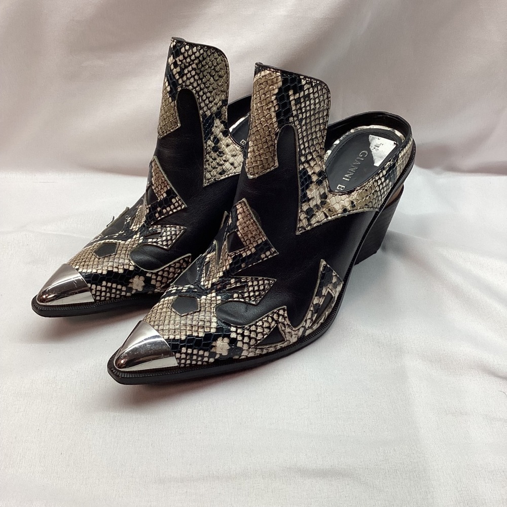 Gianni Bini Black Snakeskin Western Metal Toe Leather Mules 5.5M Biker Grunge